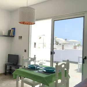 Sunny Studio Lanzarote Apartment